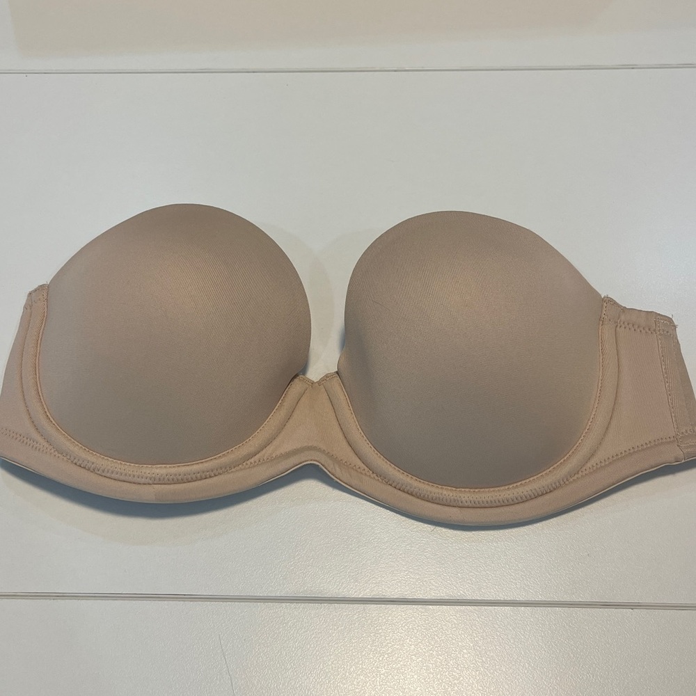 OBO Wacoal red carpet strapless bra 30D - sand